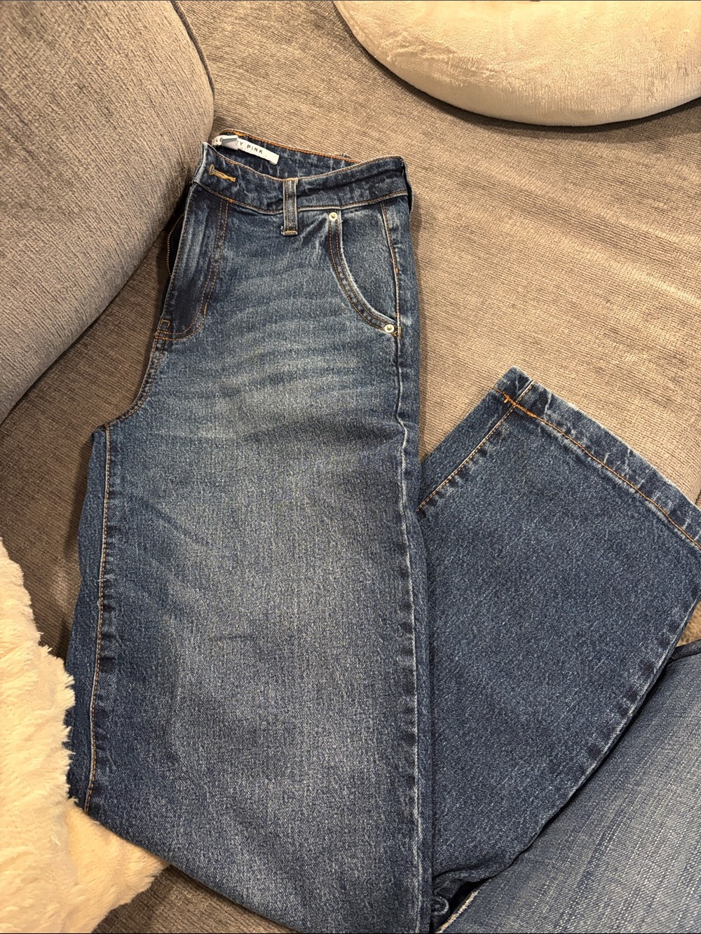 Classic High-Rise Wide Leg Women’s Jeans in Medium Blue